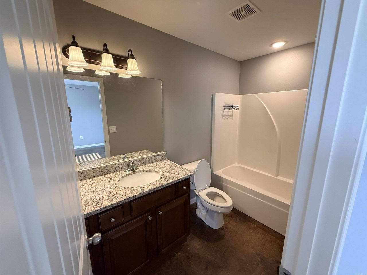 125 Hayes St - Photo 4 of 8