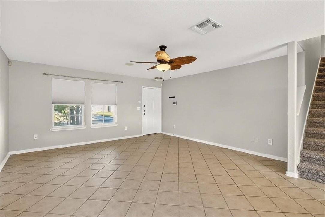2110 Encino Dr - Photo 7 of 40