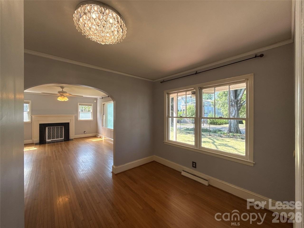 4223 Craig Ave - Photo 4 of 21