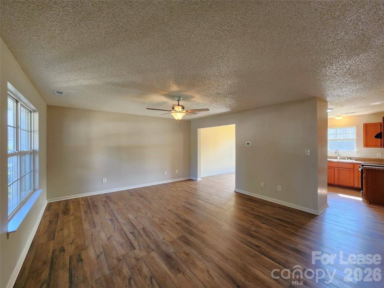 3046 Talledaga Ln Sw - Photo 2 of 23