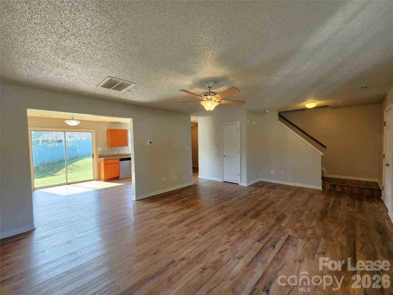3046 Talledaga Ln Sw - Photo 3 of 23