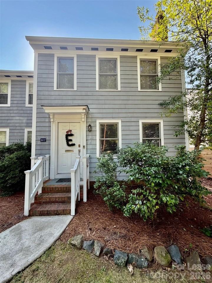 1907 Charlotte Dr - Photo 2 of 36