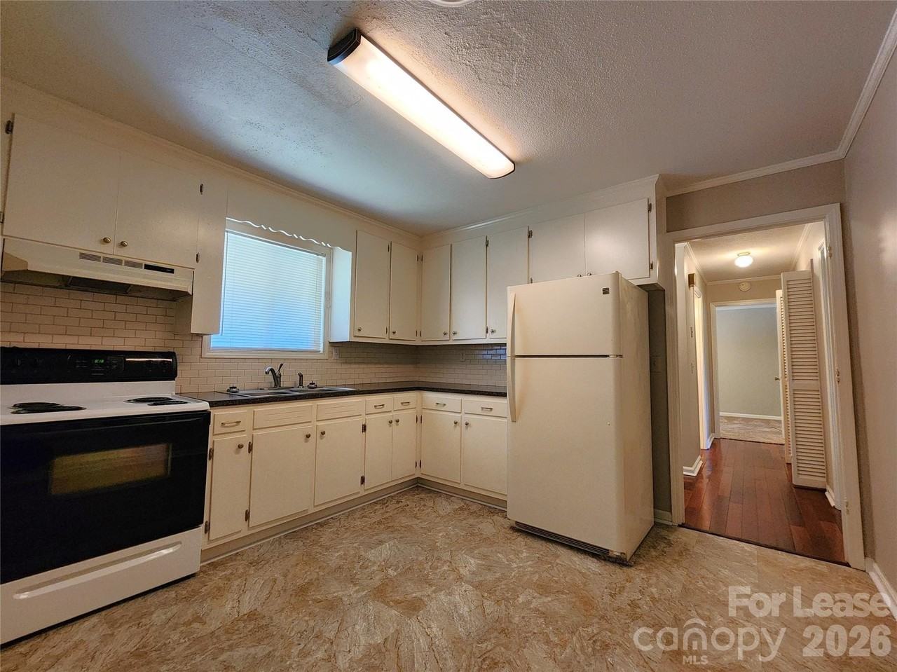 104 Johnson Dairy Rd - Photo 5 of 15