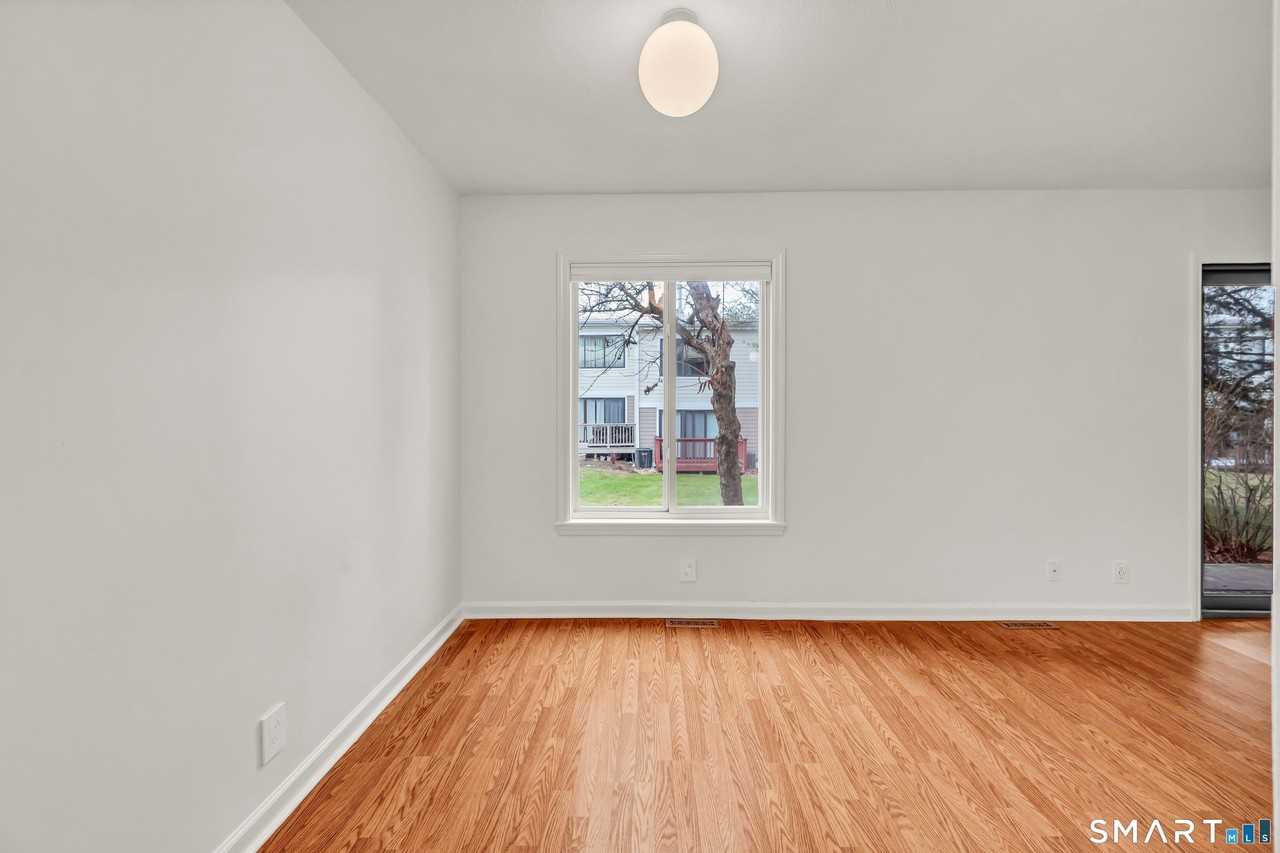 57 Lawson Ln #57 - Photo 5 of 38