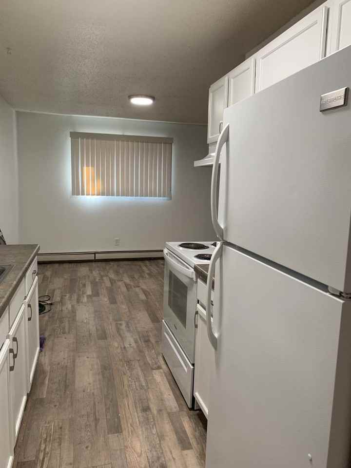 Echo Drive Apartments - Photo 3 of 12
