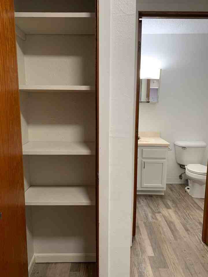 Echo Drive Apartments - Photo 7 of 12