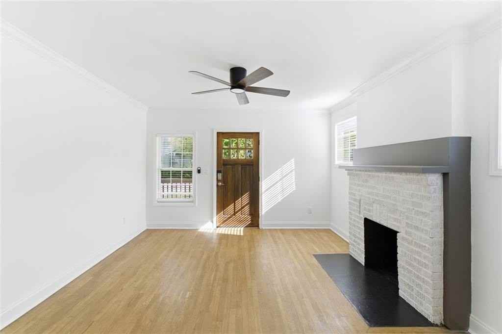1107 Hardee St Ne - Photo 5 of 39