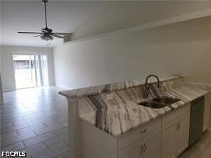 1218 Se 24th Ave - Photo 3 of 6