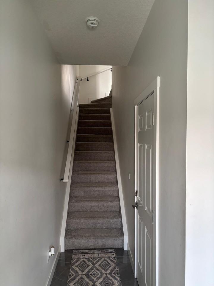 9 Cornerstone Row Ne - Photo 4 of 20