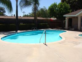featured image of 1031 S Mollison Ave #D
