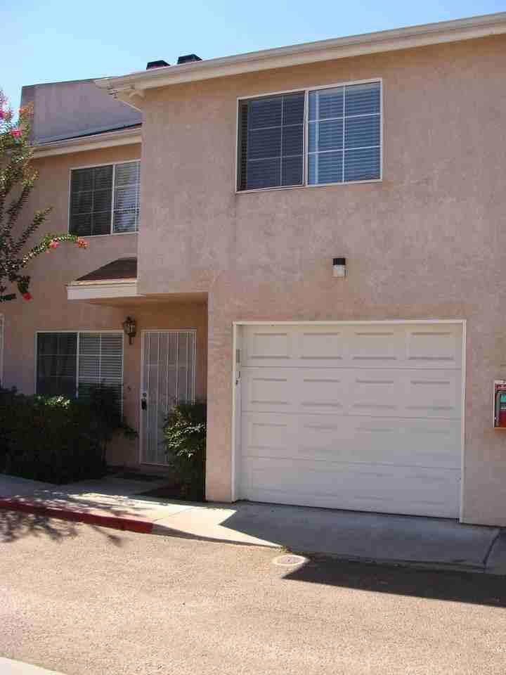 1031 S Mollison Ave #D - Photo 5 of 41