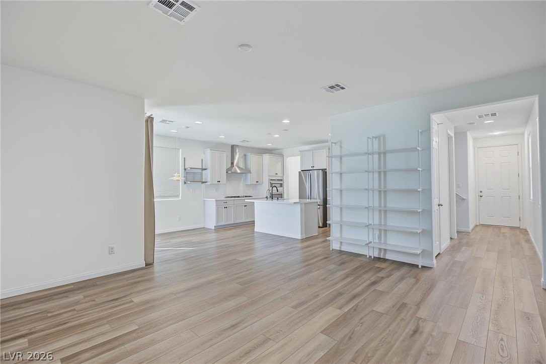 10137 Ashford Mill Ct - Photo 4 of 23