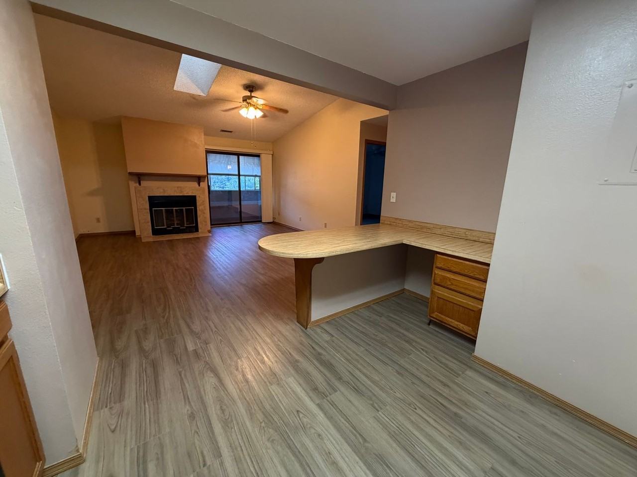6486 Mcnichols Ct - Photo 2 of 9