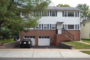 featured image of 511 Downer St