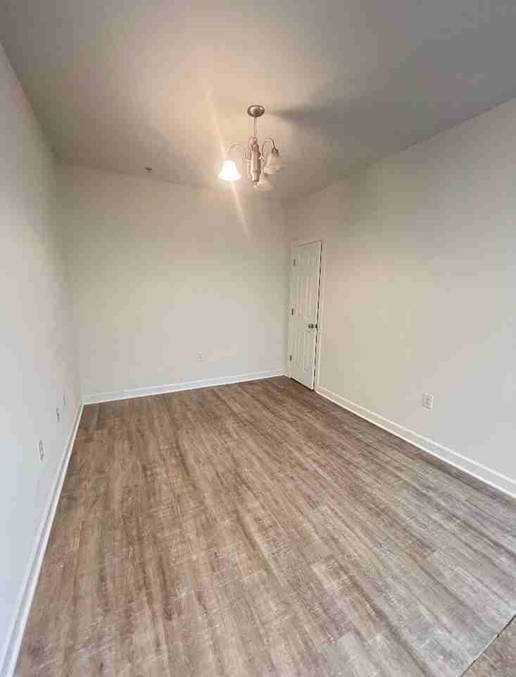 2834 Bloomfield Ln - Photo 5 of 16