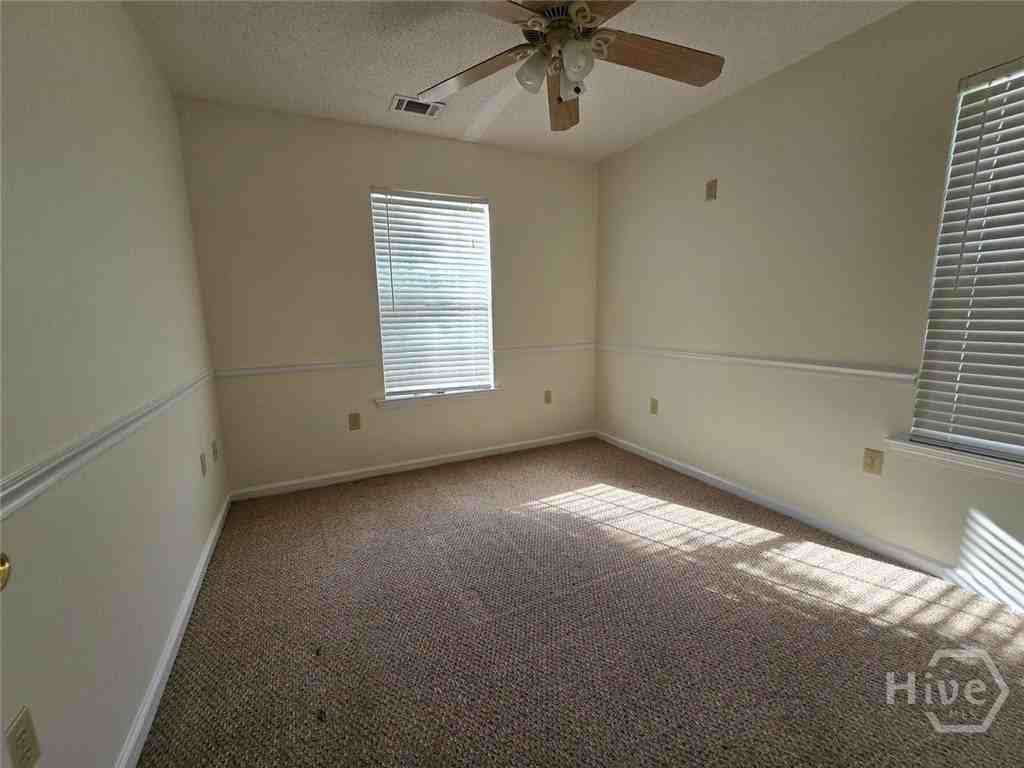 9830 Whitefield Ave - Photo 4 of 8
