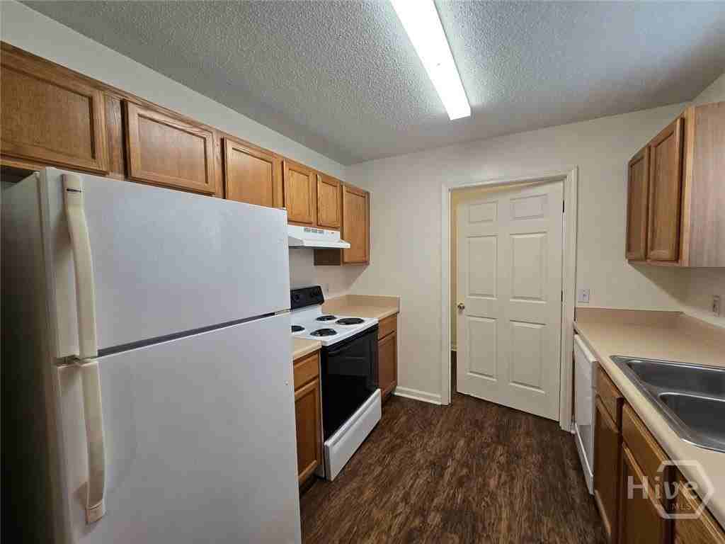 9842 Whitefield Ave #A - Photo 4 of 14