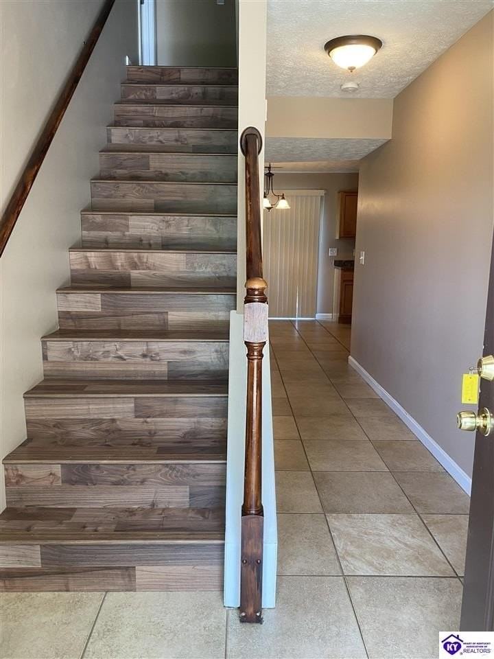 134 Boone Trce - Photo 2 of 18