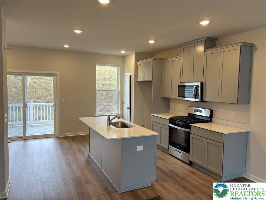 7680 Clayton Ave - Photo 2 of 18
