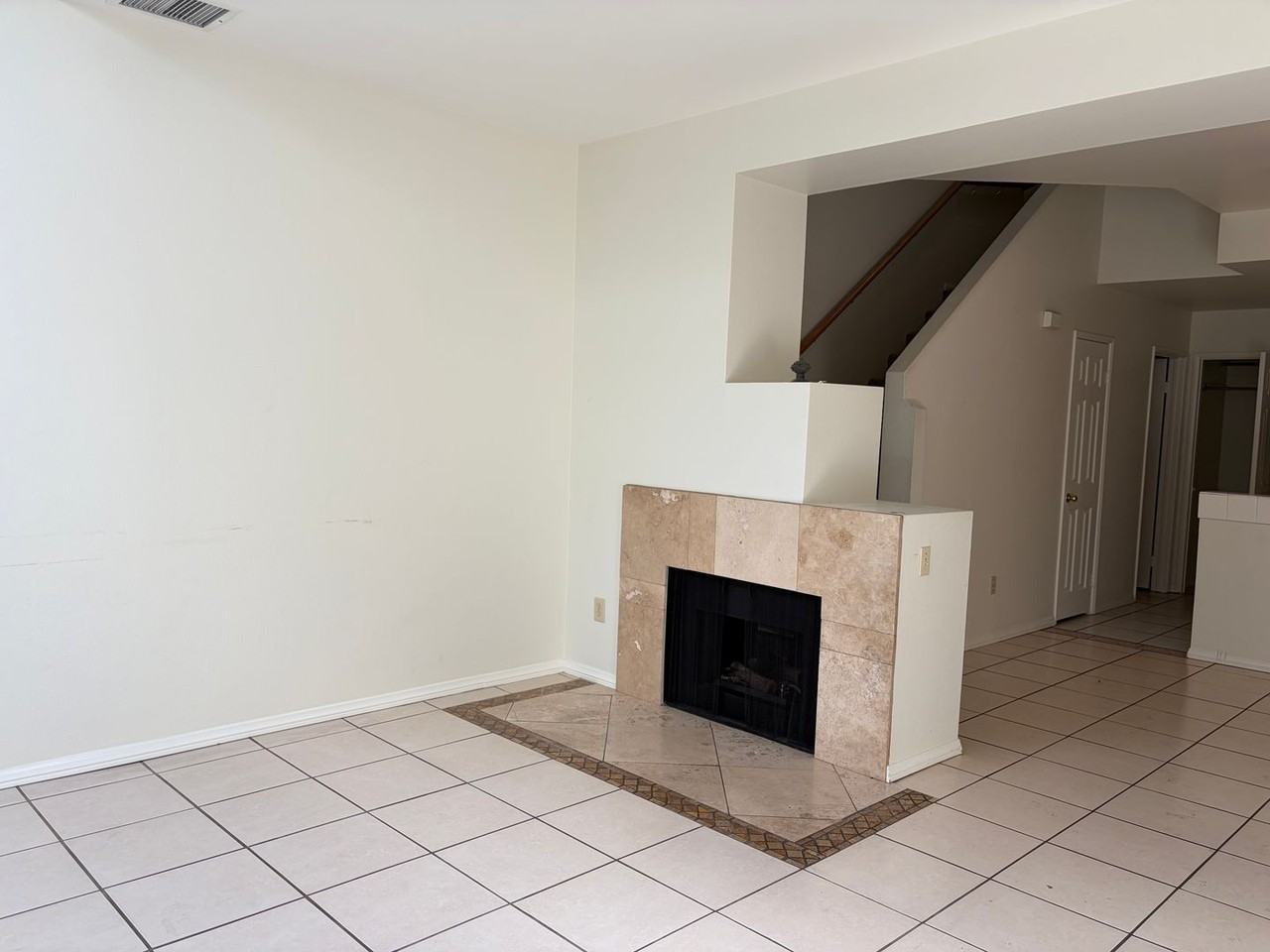 29584 Courtney Pl - Photo 2 of 25