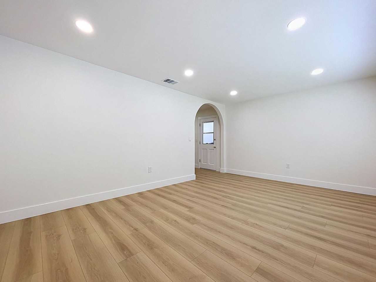 4717 Fernery Ln - Photo 2 of 37