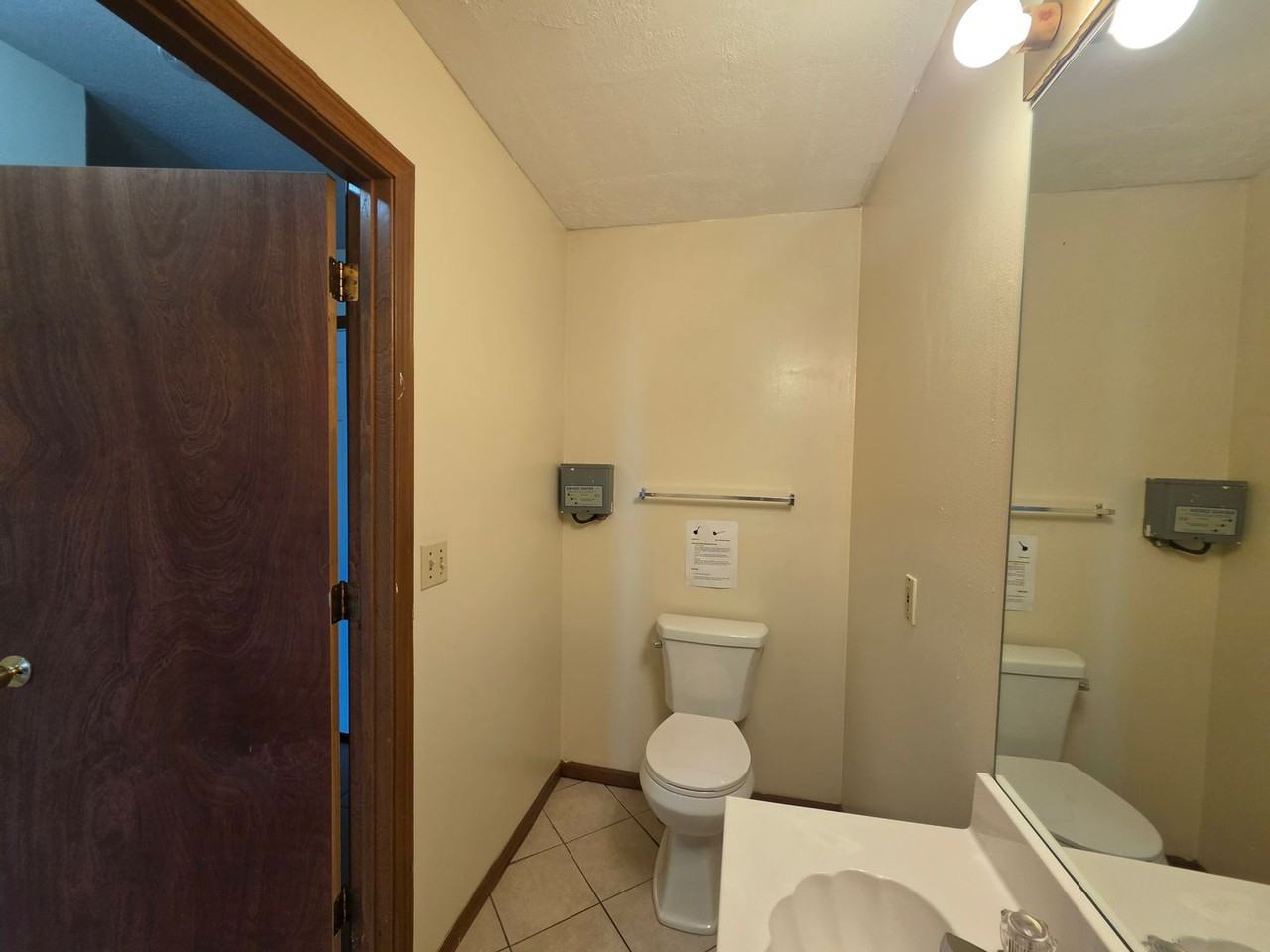 1509 Whitehall Blvd - Photo 7 of 21