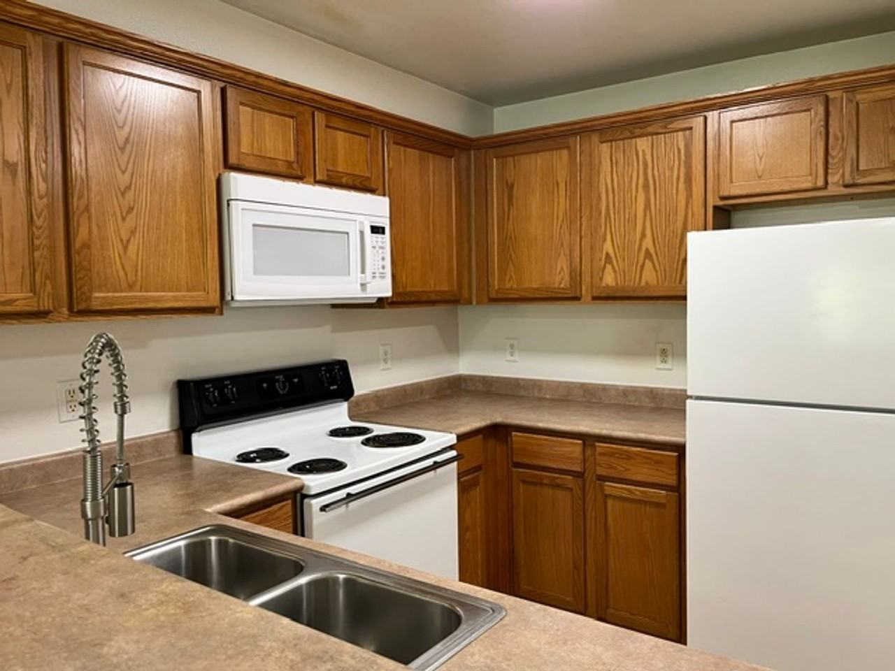 Tullwood Apartments - Photo 2 of 26