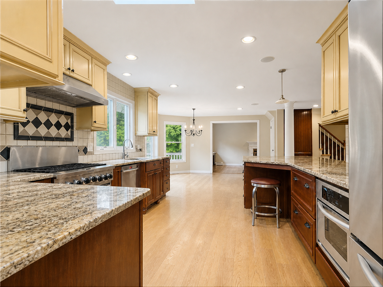 119 Edgewood Rd - Photo 5 of 27