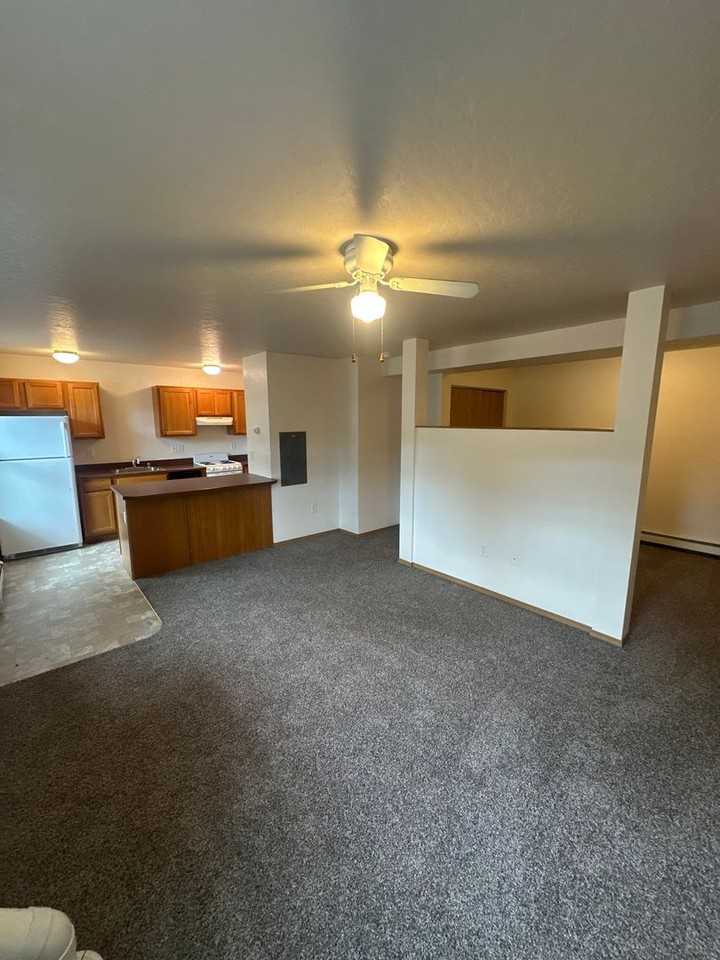 1101 N Russell St #105 - Photo 7 of 7