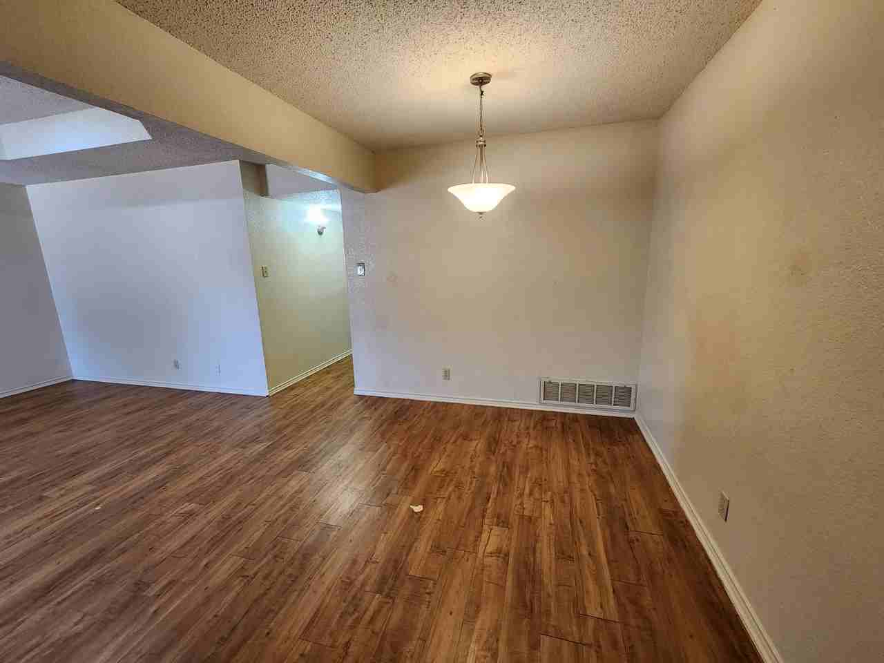 6702 S Creek Dr - Photo 6 of 21