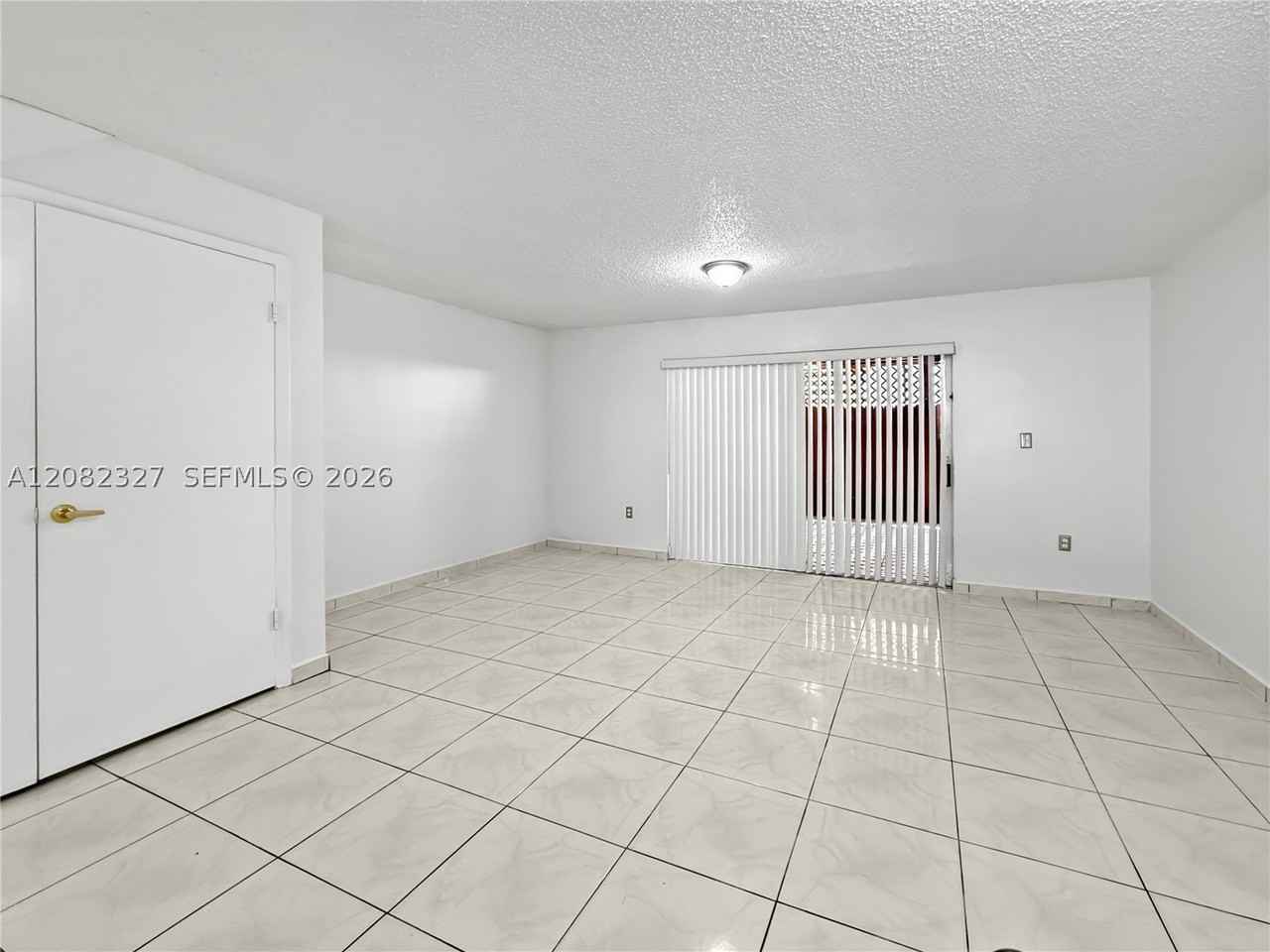 8055 Nw 8th St #3 - Photo 4 of 19