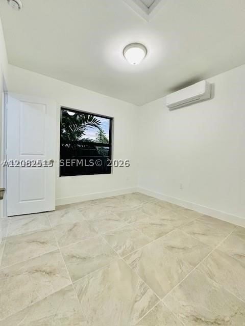 3300 Sw 80th Ave #2 - Photo 4 of 12