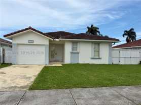 27901 Sw 134th Pl #0 - Photo 1 of 1