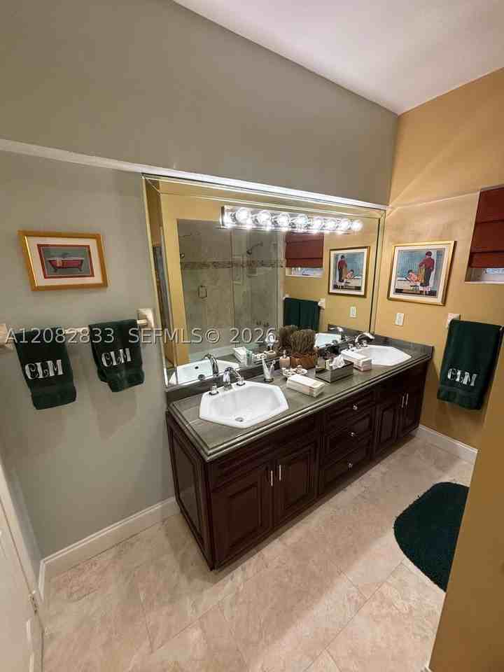 470 Marquesa Dr #0 - Photo 3 of 23