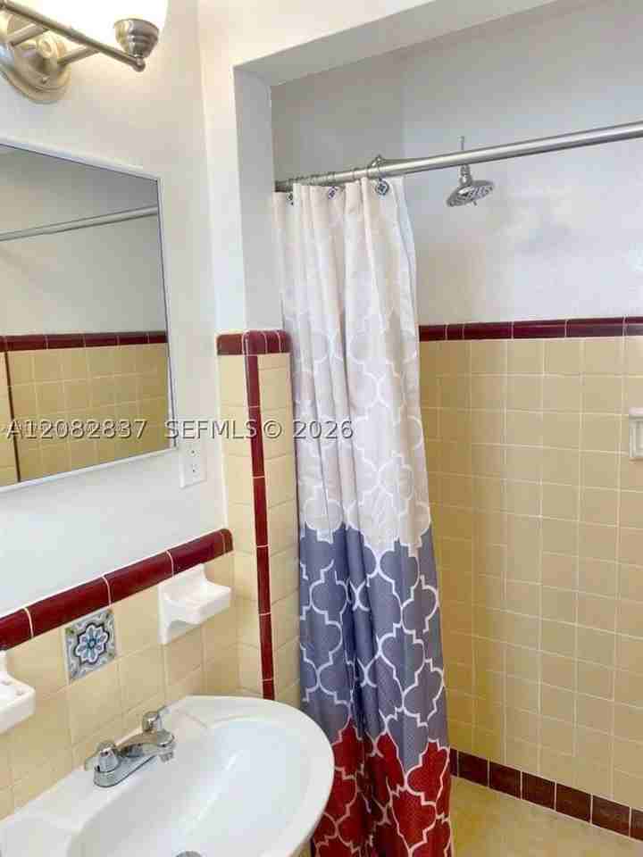 6860 Abbott Ave #8B - Photo 4 of 4