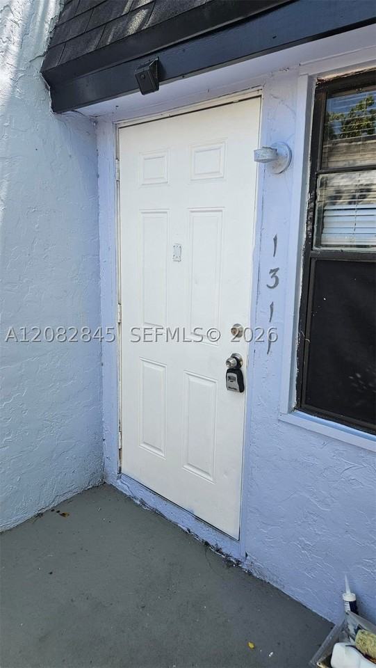1311 Nw 8th Ave #1311 - Photo 2 of 8