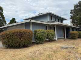 featured image of 2354 Villanova Cir