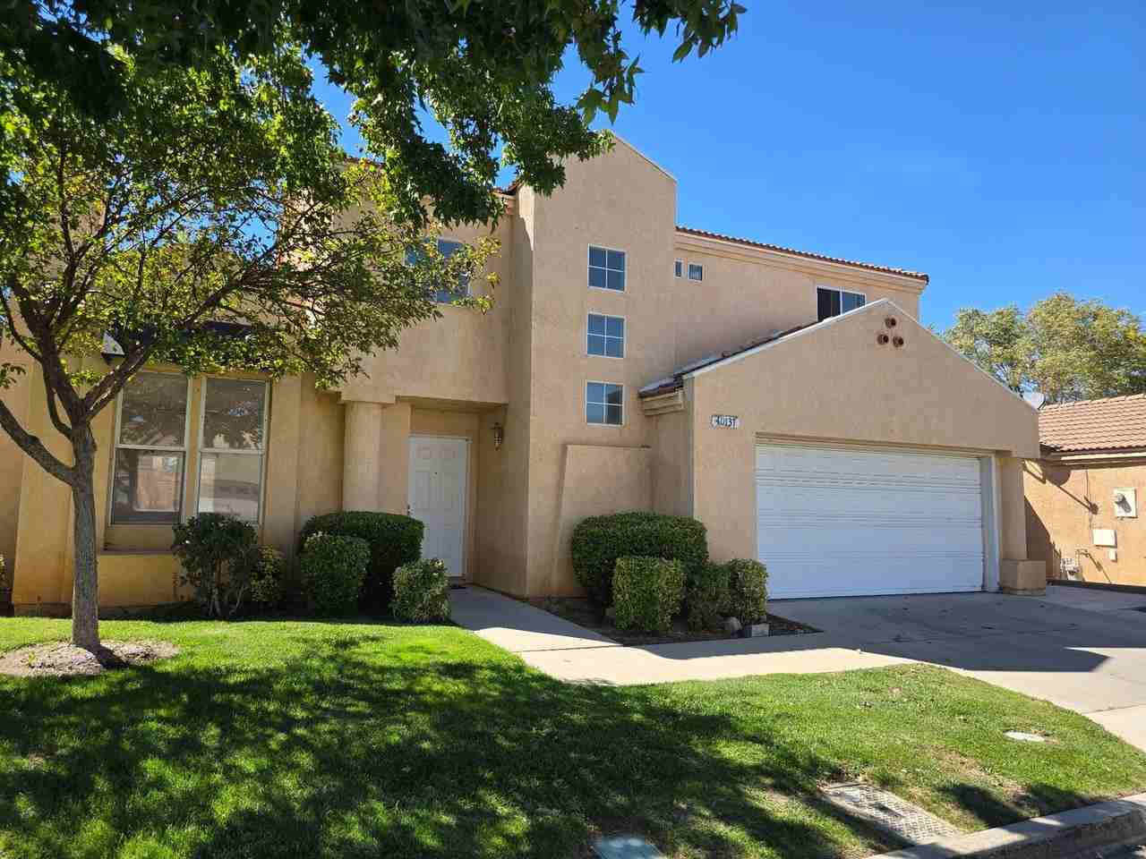 40137 La Cota Dr - Photo 3 of 3