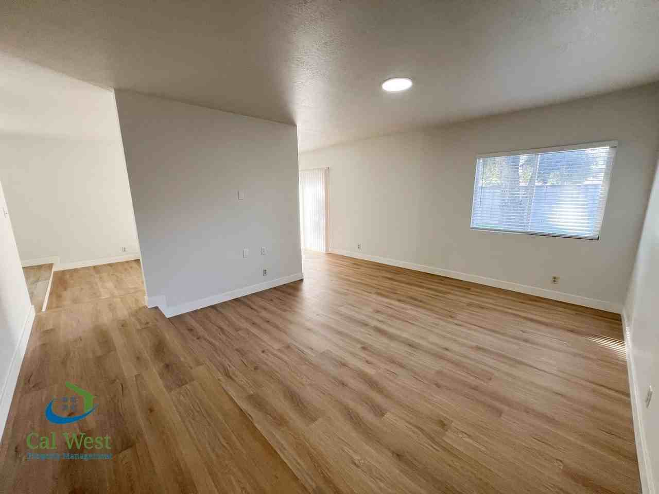 3023 Plumstead Way - Photo 3 of 22