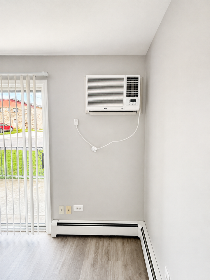 7100 W. 176th Street - Photo 5 of 16