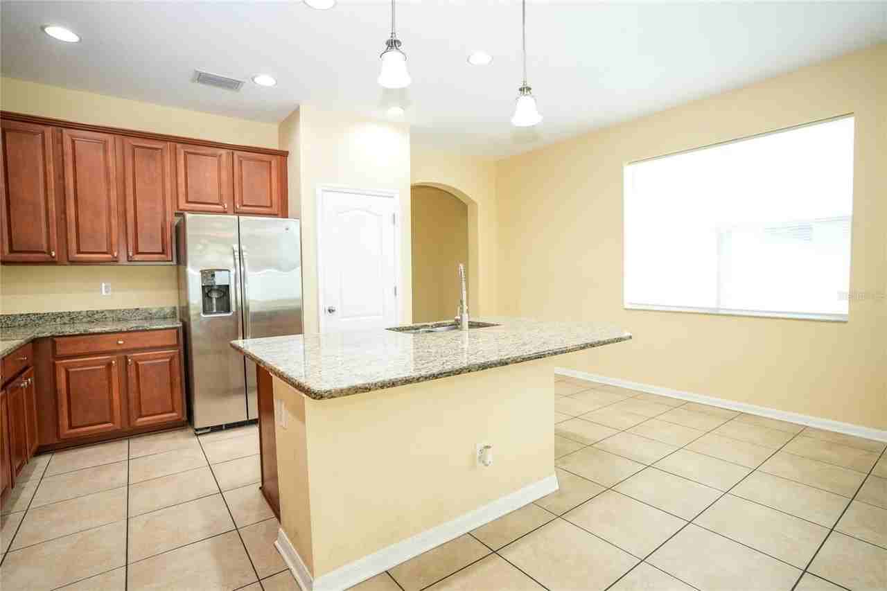 8834 39th Street Cir E - Photo 5 of 25