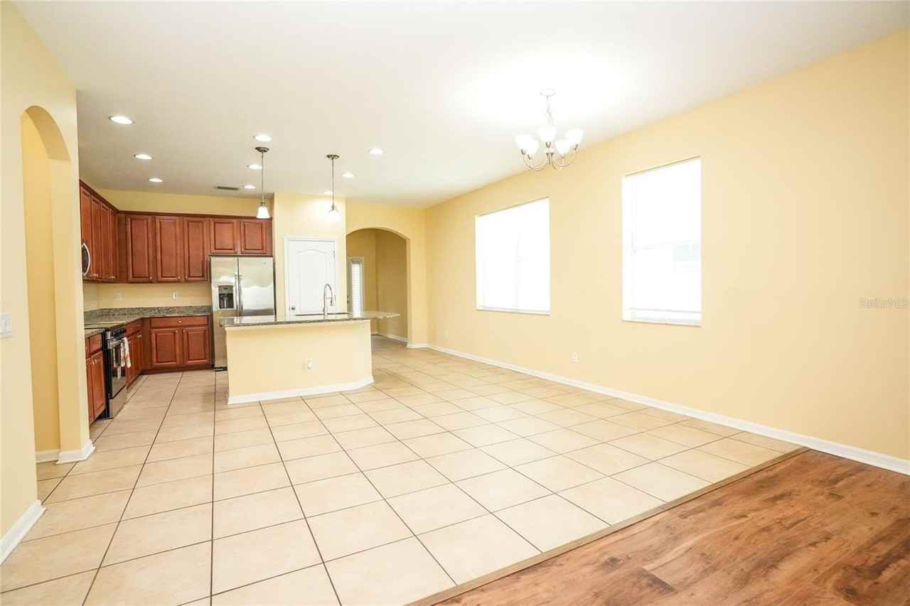 8834 39th Street Cir E - Photo 6 of 25