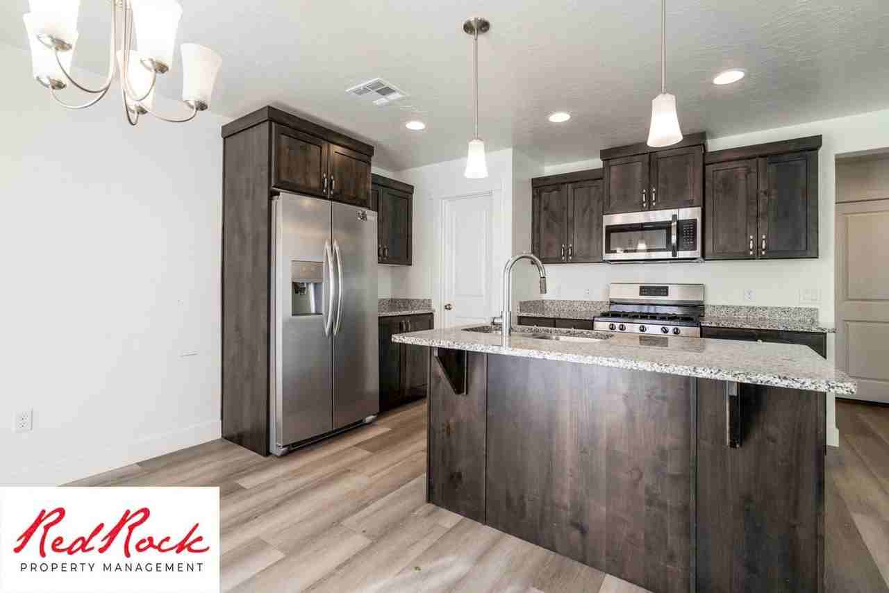 3850 E Chevelle Ln - Photo 2 of 50