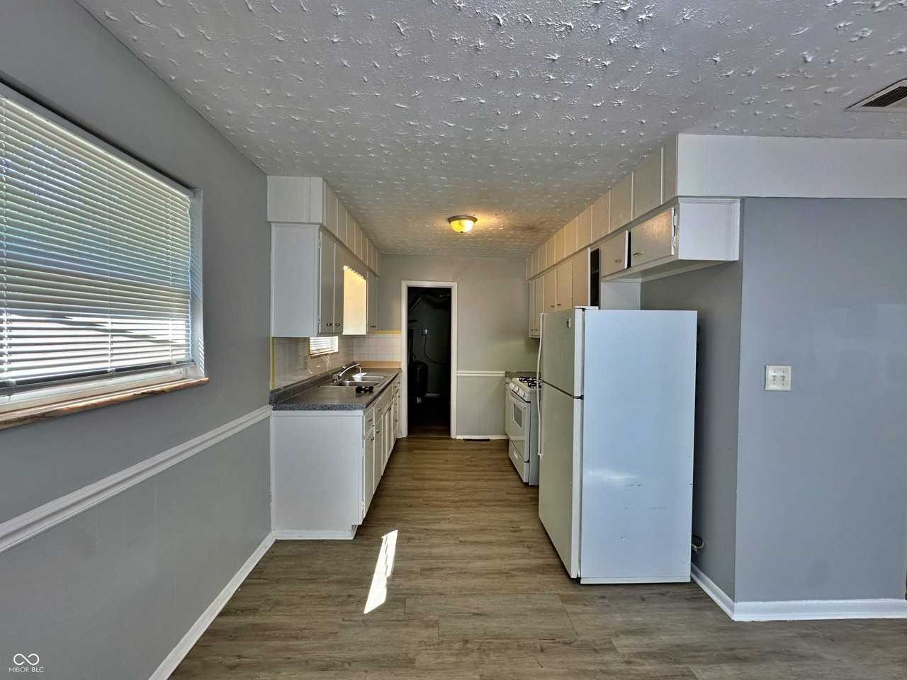 3236 S Temple Ave - Photo 5 of 16