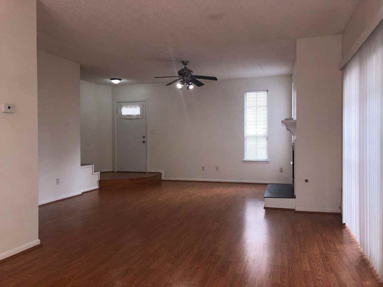 4841 Strand Dr - Photo 7 of 17