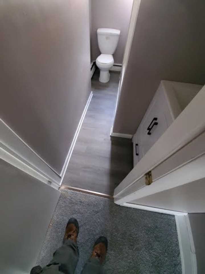 419 E Elm St - Photo 7 of 21