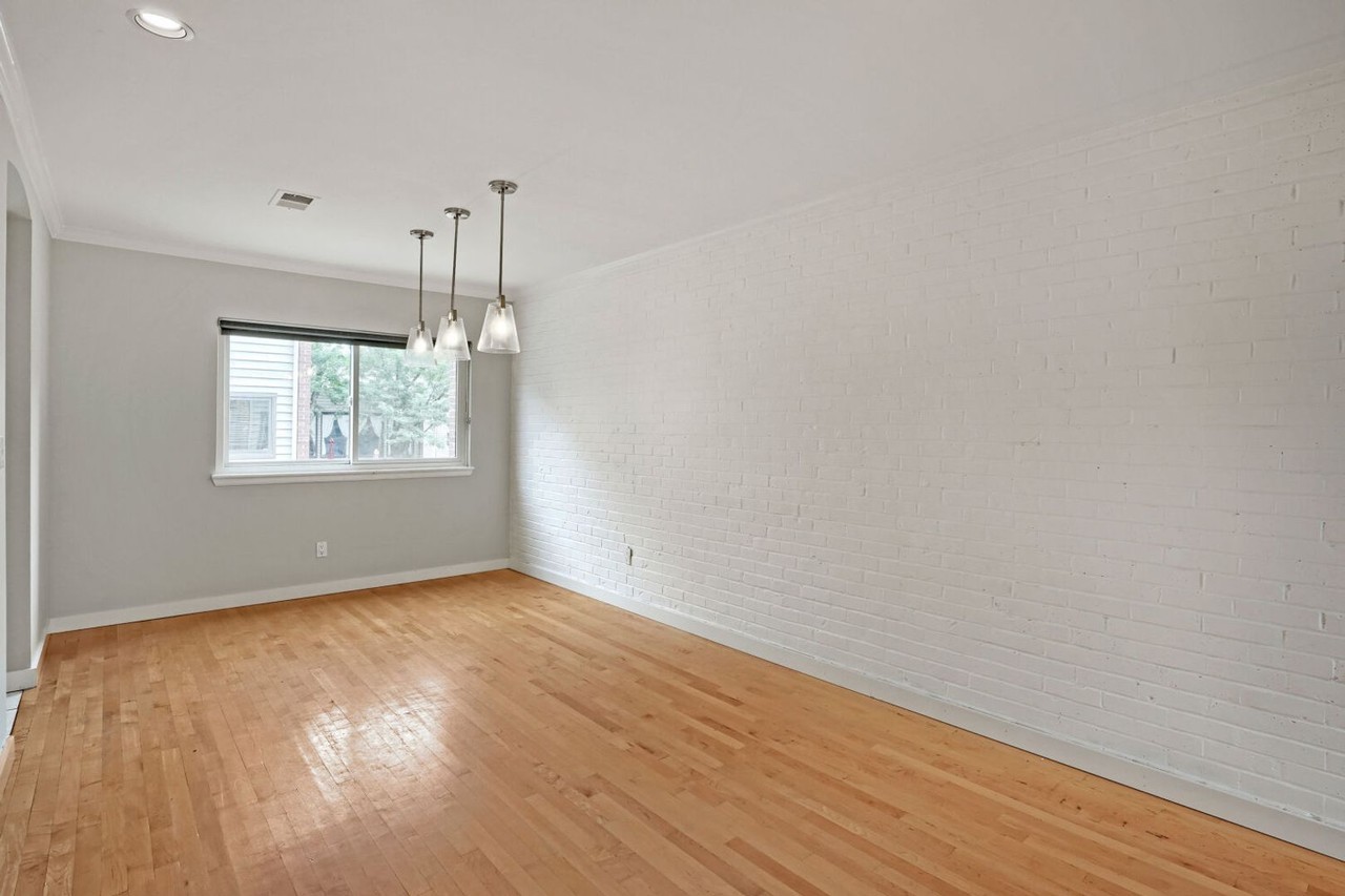 468 Josephine St - Photo 4 of 17