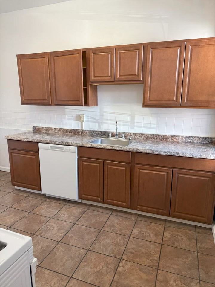 3408 Juliet St - Photo 4 of 22