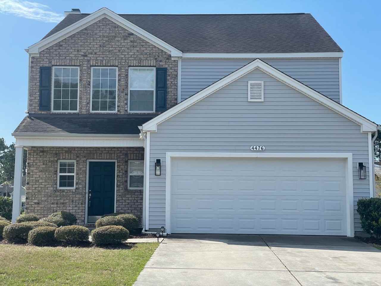 4476 Farm Lake Dr - Photo 2 of 50