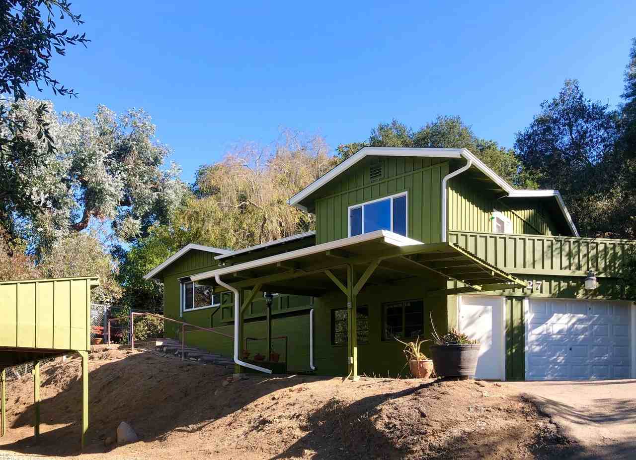 9827 Shadow Rd - Photo 2 of 27